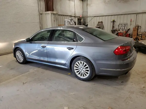 1VWBS7A33GC031656 2016 VOLKSWAGEN PASSAT - Image 2