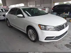 1VWBS7A33GC040938 2016 VOLKSWAGEN PASSAT