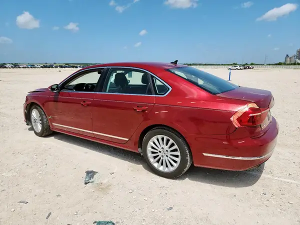 1VWBS7A33GC052443 2016 VOLKSWAGEN PASSAT - Image 2