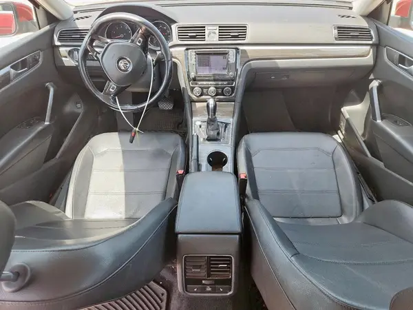 1VWBS7A33GC052443 2016 VOLKSWAGEN PASSAT - Image 8