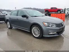 1VWBS7A33GC058971 2016 VOLKSWAGEN PASSAT