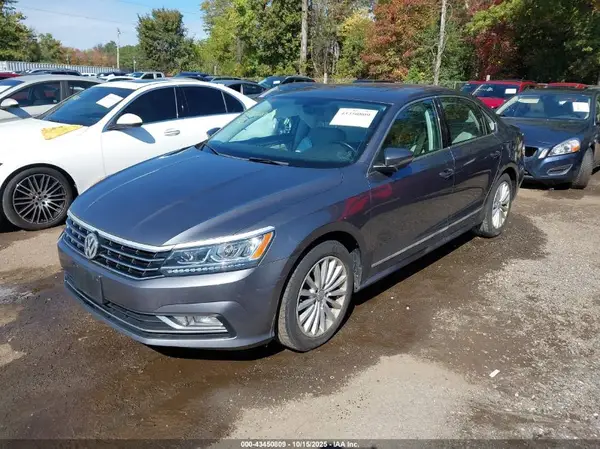 1VWBS7A33GC059747 2016 VOLKSWAGEN PASSAT - Image 2