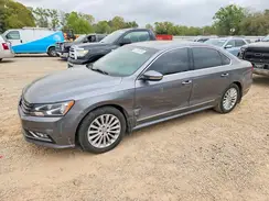 1VWBS7A33GC069307 2016 VOLKSWAGEN PASSAT