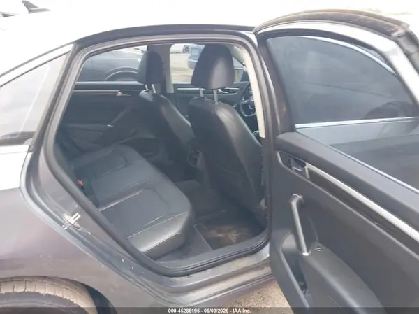 1VWBS7A34GC020049 2016 VOLKSWAGEN PASSAT - Image 8
