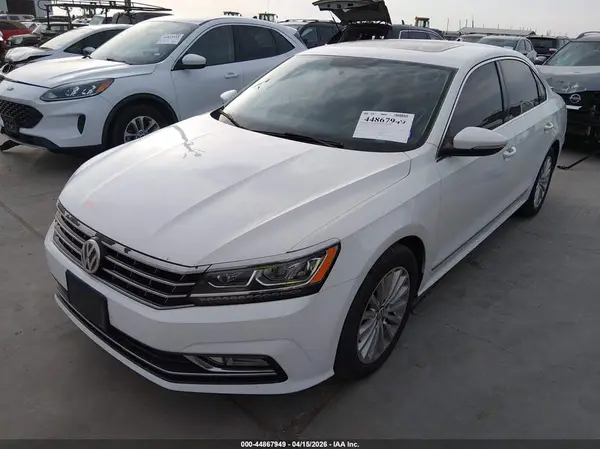 1VWBS7A34GC035828 2016 VOLKSWAGEN PASSAT - Image 2