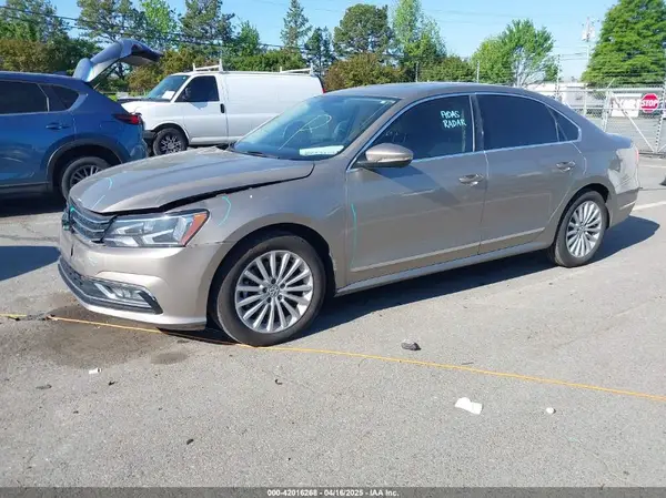 1VWBS7A34GC047638 2016 VOLKSWAGEN PASSAT - Image 2