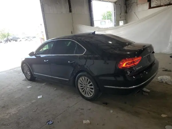 1VWBS7A35GC017161 2016 VOLKSWAGEN PASSAT - Image 2