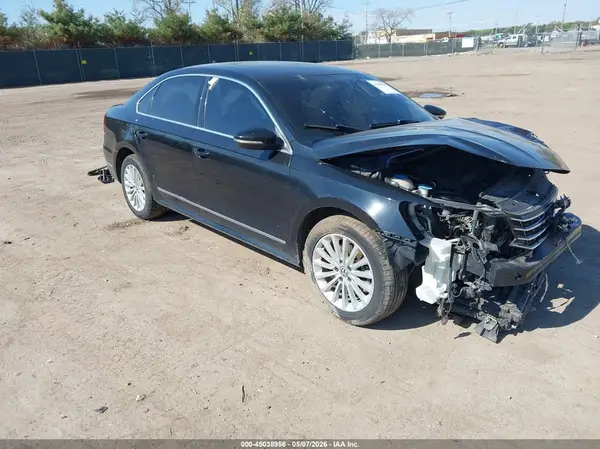 1VWBS7A35GC019296 2016 VOLKSWAGEN PASSAT - Image 1