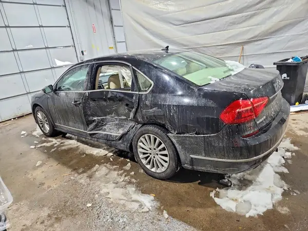 1VWBS7A35GC020786 2016 VOLKSWAGEN PASSAT - Image 2