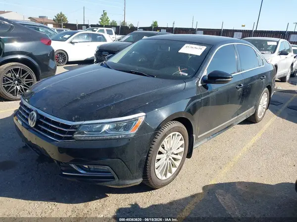 1VWBS7A35GC033781 2016 VOLKSWAGEN PASSAT - Image 2