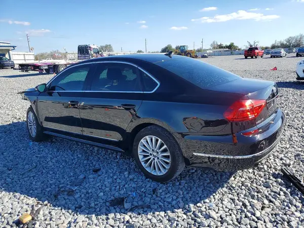 1VWBS7A35GC034333 2016 VOLKSWAGEN PASSAT - Image 2