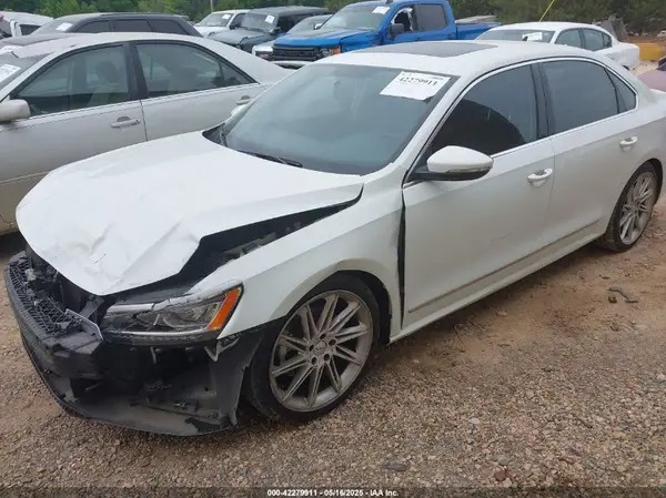 1VWBS7A35GC047664 2016 VOLKSWAGEN PASSAT - Image 2