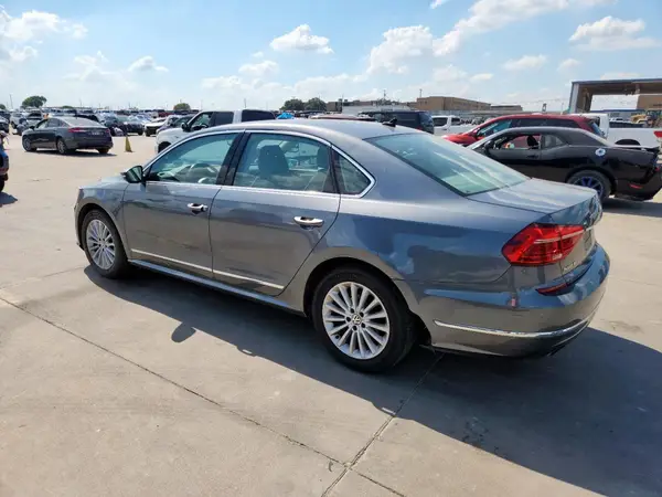 1VWBS7A35GC051567 2016 VOLKSWAGEN PASSAT - Image 2