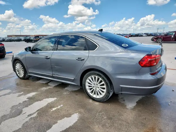 1VWBS7A35GC051875 2016 VOLKSWAGEN PASSAT - Image 2