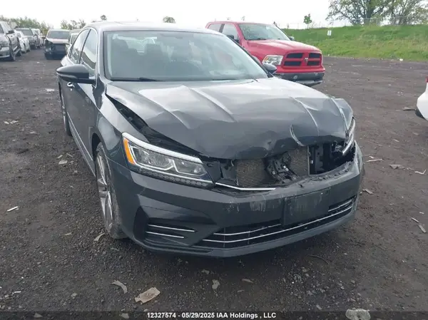 1VWBS7A35GC067784 2016 VOLKSWAGEN PASSAT - Image 1