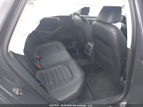 1VWBS7A35GC067784 2016 VOLKSWAGEN PASSAT - Image 8