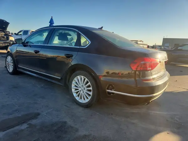 1VWBS7A35GC068344 2016 VOLKSWAGEN PASSAT - Image 2