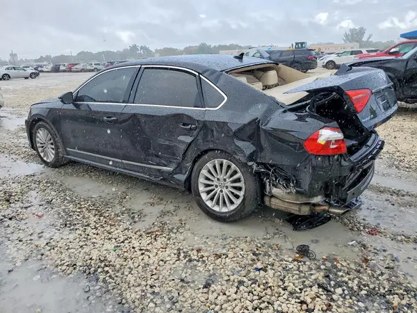 1VWBS7A36GC013166 2016 VOLKSWAGEN PASSAT - Image 2