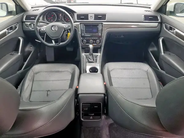1VWBS7A36GC021719 2016 VOLKSWAGEN PASSAT - Image 8