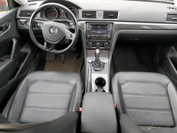1VWBS7A36GC025205 2016 VOLKSWAGEN PASSAT - Image 8