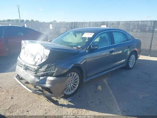 1VWBS7A36GC038679 2016 VOLKSWAGEN PASSAT - Image 2
