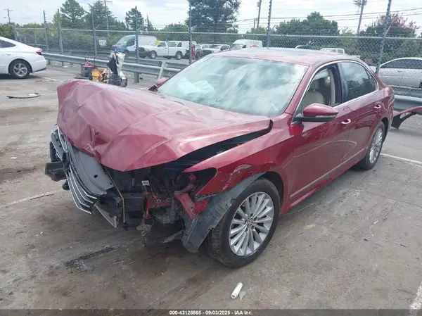 1VWBS7A36GC045731 2016 VOLKSWAGEN PASSAT - Image 2