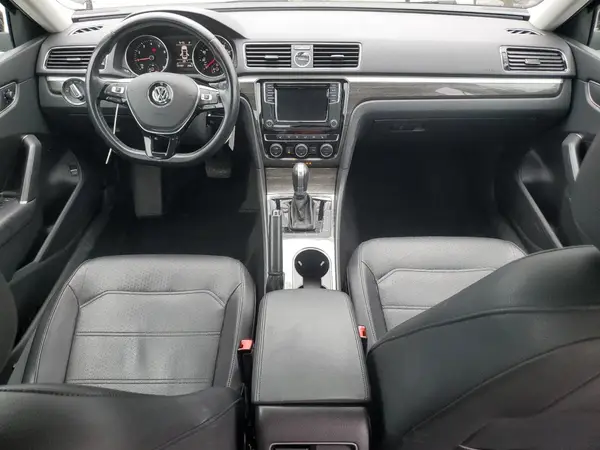 1VWBS7A36GC056650 2016 VOLKSWAGEN PASSAT - Image 8