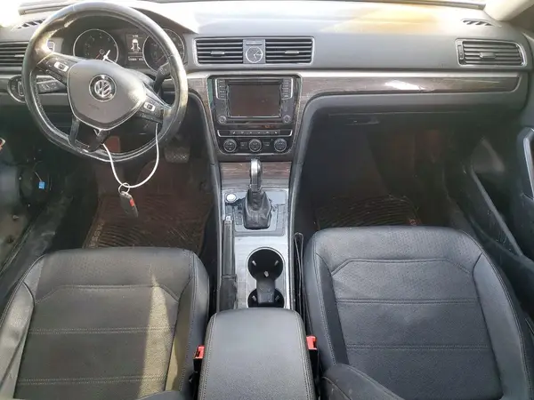 1VWBS7A36GC059063 2016 VOLKSWAGEN PASSAT - Image 8