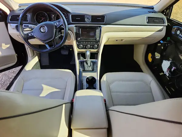 1VWBS7A36GC063842 2016 VOLKSWAGEN PASSAT - Image 8