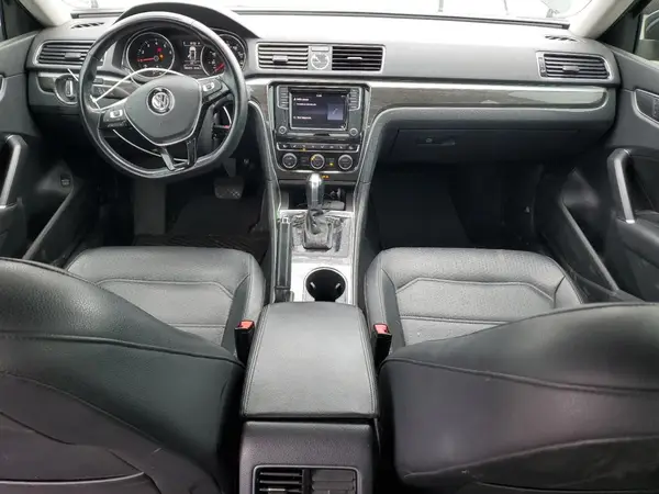 1VWBS7A37GC016982 2016 VOLKSWAGEN PASSAT - Image 8