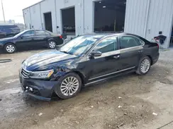 1VWBS7A37GC018294 2016 VOLKSWAGEN PASSAT