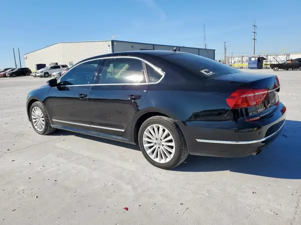 1VWBS7A37GC021101 2016 VOLKSWAGEN PASSAT - Image 2