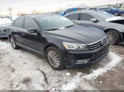 1VWBS7A37GC032132 2016 VOLKSWAGEN PASSAT