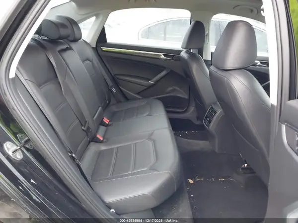 1VWBS7A37GC032132 2016 VOLKSWAGEN PASSAT - Image 8