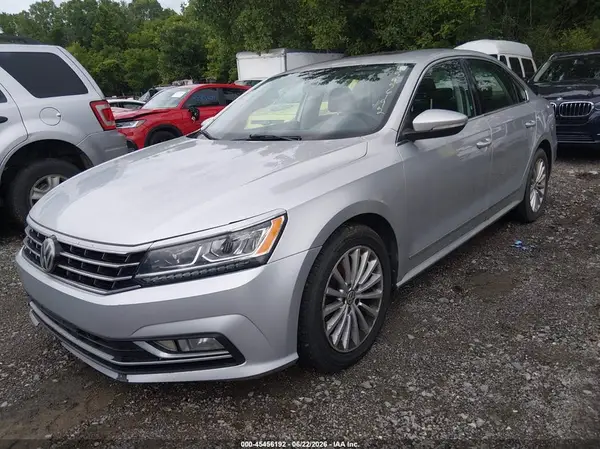 1VWBS7A37GC038299 2016 VOLKSWAGEN PASSAT - Image 2