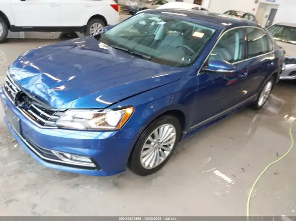 1VWBS7A37GC054843 2016 VOLKSWAGEN PASSAT - Image 2
