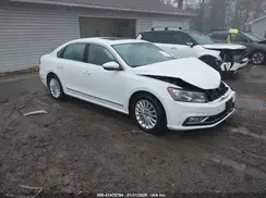 1VWBS7A37GC056365 2016 VOLKSWAGEN PASSAT