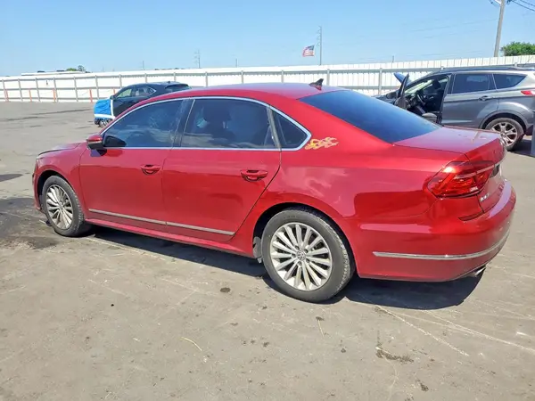1VWBS7A38GC017137 2016 VOLKSWAGEN PASSAT - Image 2