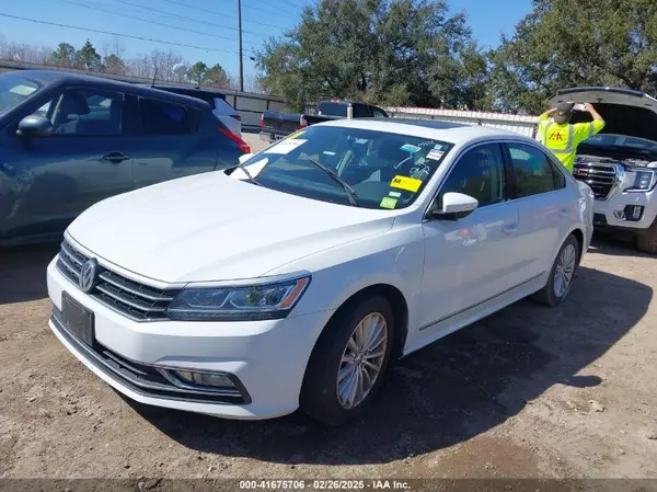 1VWBS7A38GC019745 2016 VOLKSWAGEN PASSAT - Image 2