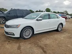 1VWBS7A38GC038585 2016 VOLKSWAGEN PASSAT