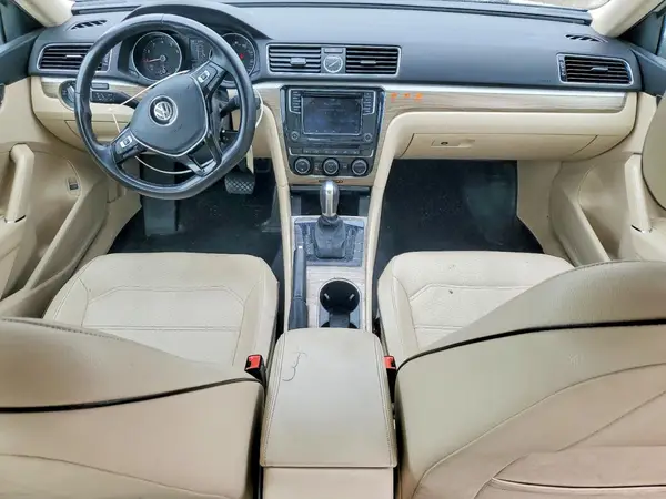 1VWBS7A38GC038585 2016 VOLKSWAGEN PASSAT - Image 8