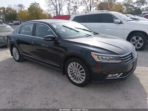 1VWBS7A38GC046220 2016 VOLKSWAGEN PASSAT - Image 1