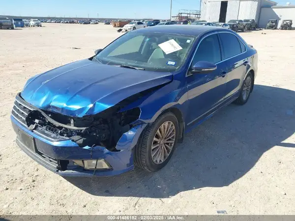 1VWBS7A38GC048114 2016 VOLKSWAGEN PASSAT - Image 2