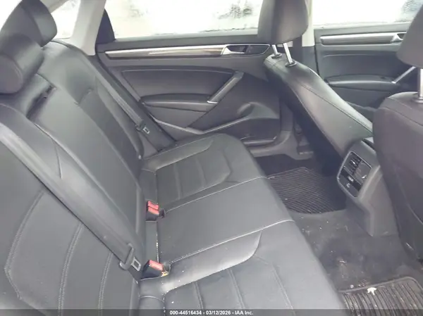 1VWBS7A38GC055581 2016 VOLKSWAGEN PASSAT - Image 8