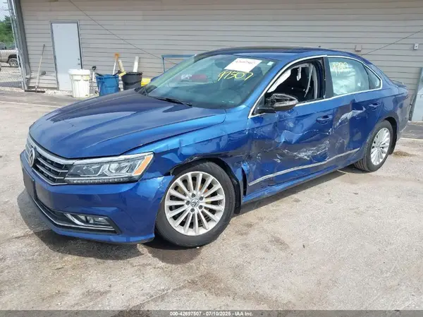 1VWBS7A38GC055645 2016 VOLKSWAGEN PASSAT - Image 2