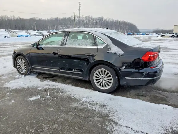 1VWBS7A38GC059436 2016 VOLKSWAGEN PASSAT - Image 2