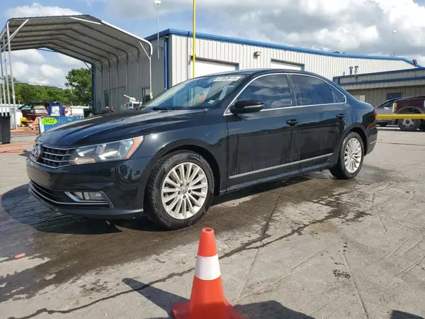 1VWBS7A39GC011590 2016 VOLKSWAGEN PASSAT - Image 1