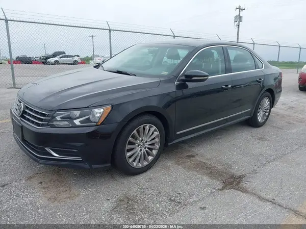 1VWBS7A39GC016580 2016 VOLKSWAGEN PASSAT - Image 2
