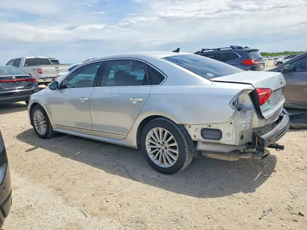 1VWBS7A39GC034464 2016 VOLKSWAGEN PASSAT - Image 2