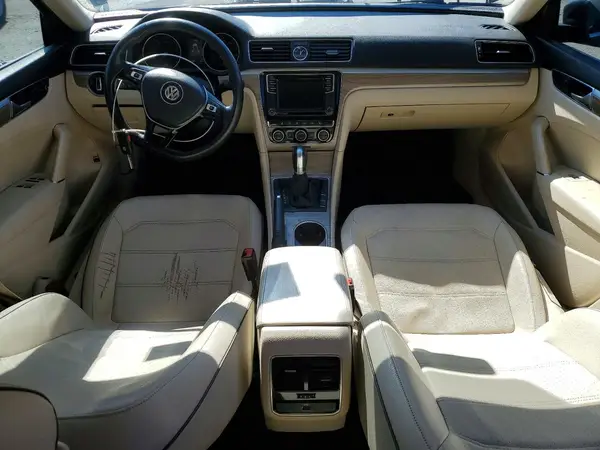 1VWBS7A39GC046694 2016 VOLKSWAGEN PASSAT - Image 8
